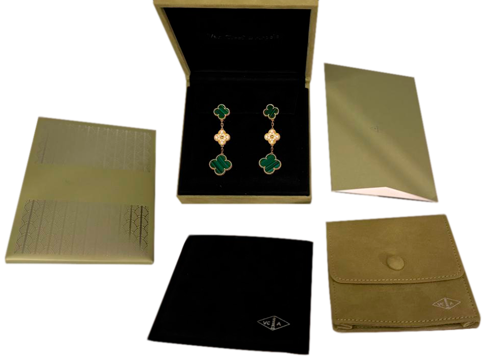 Buy original Van Cleef & Arpels VCARO9II00 with Bitcoins!